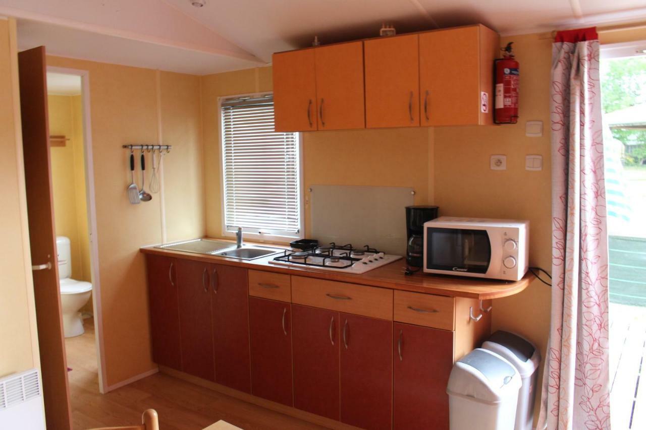 Camping Du Pontis Verteillac Экстерьер фото