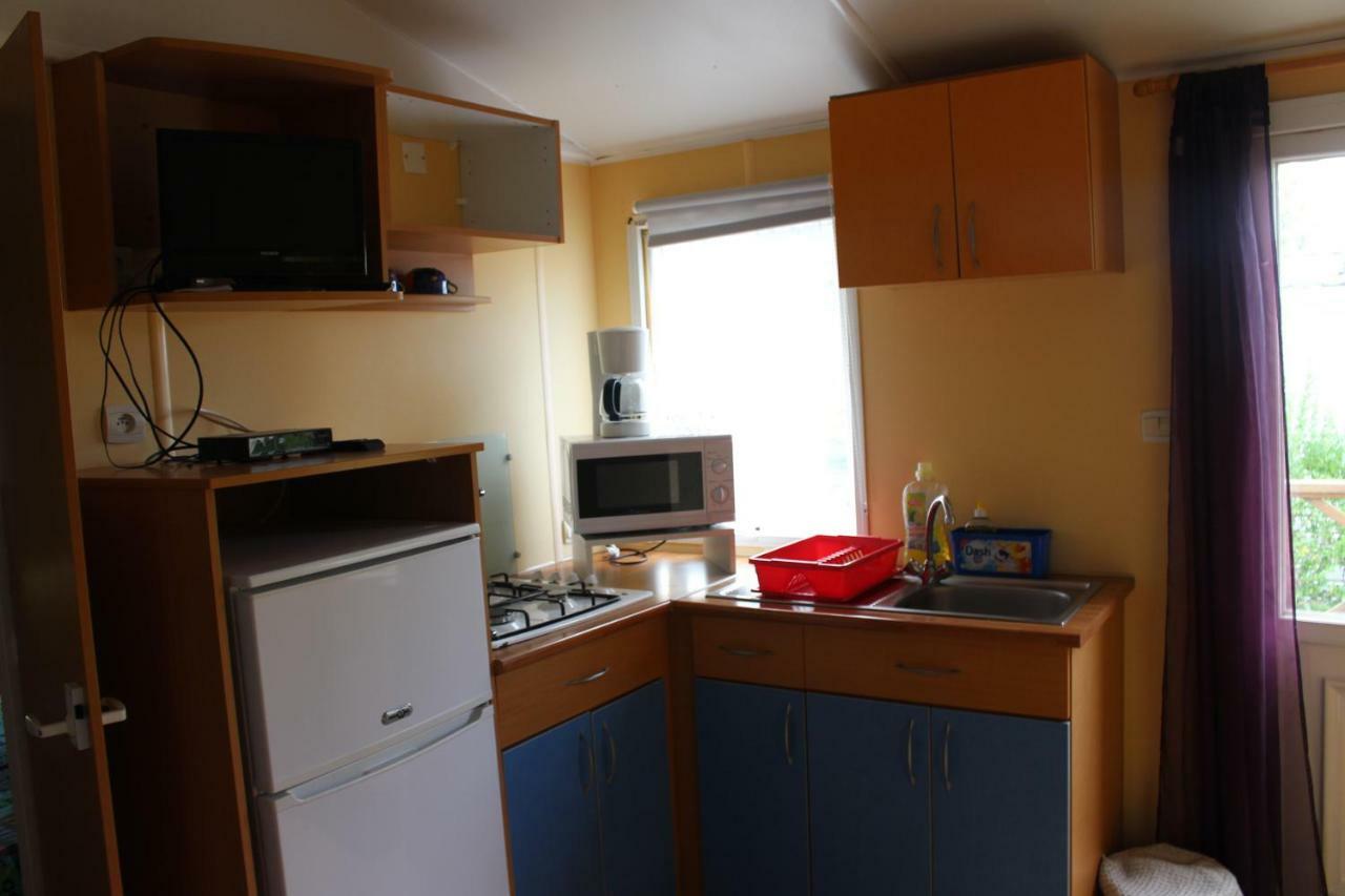 Camping Du Pontis Verteillac Экстерьер фото
